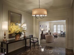 AKA Rittenhouse Square