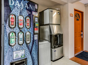 Quality Inn & Suites Dallas - Cityplace