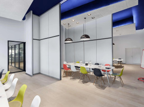 Canopy by Hilton Dubai Al Seef