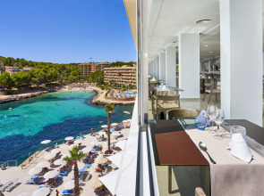 Globales Cala Vinas Adults Only 16+