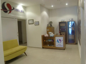 Marine Suites and Spa