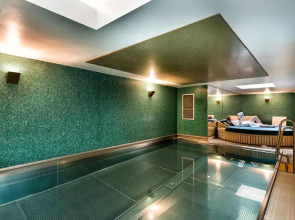 Adina Apartment Hotel Berlin CheckPoint Charlie