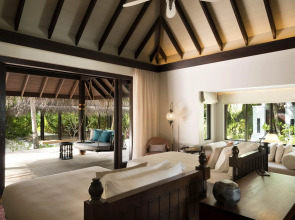 Anantara Kihavah Maldives Villas