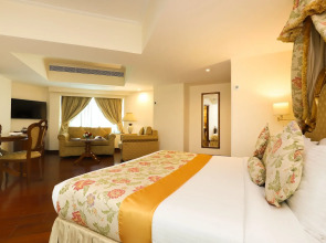 Hotel The Royal Plaza