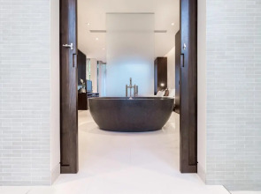 Twinpalms Surin Beach Phuket