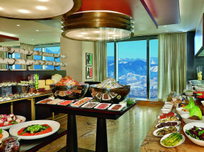 Отель The Ritz-carlton, Almaty