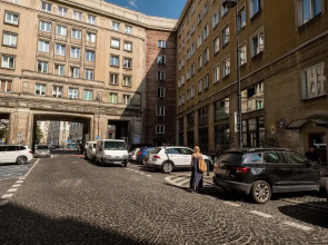 Plac Konstytucji Studio