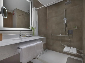 Mövenpick Resort Al Marjan Island