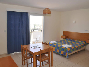 Mariela Hotel Apartments