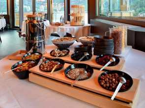 Alpina Eclectic Hotel