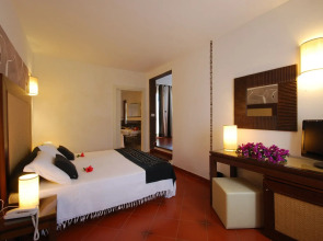 Cala Rosa Club Hotel