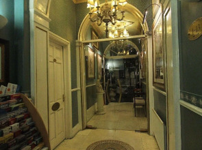 Opulence Boutique Hotel