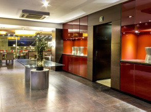 Отель Zenit Barcelona