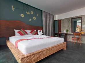 Monsoon Bassac Hotel