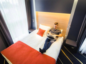 Best Western Plus Lakeside Hotel