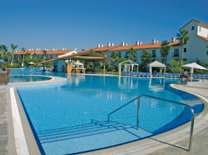 Отель PortAventura El Paso - Theme Park Tickets Included