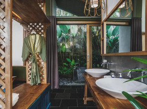 Amora Ubud Boutique Villas