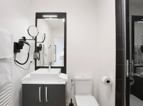 Appart Hotel Odalys City Centre Compans Caffarelli