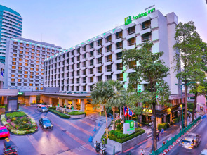 Holiday Inn Bangkok by IHG
