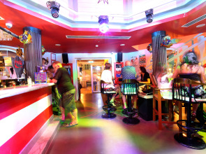 The PINEHILL Hotel & Suites