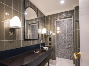 DoubleTree by Hilton Brussels City