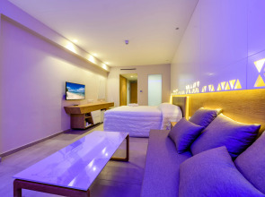 Tasia Maris Seasons Hotel - Adults Only