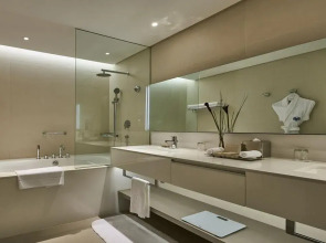 Novotel Muscat Airport