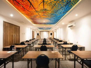 Kaloka Airport Hotel