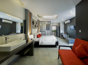 Central Suite Residence