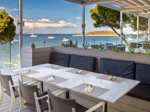 Отель Melia Calviá Beach