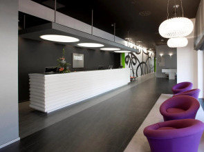 Отель Zentral Castellana Norte