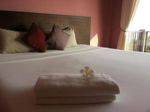 Blue Hill Beach Resort