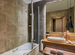 NH Collection Madrid Gran Vía