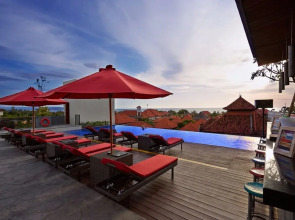 Отель Sevn Legian