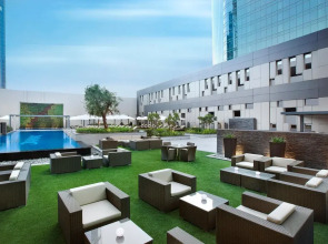 DAMAC Maison Cour Jardin