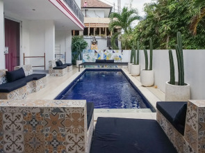 Margarita Surf Hostel Canggu