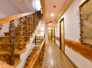 La An Old Town Hotel