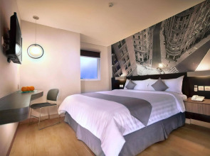 Horu Hotel Mangga Dua Square