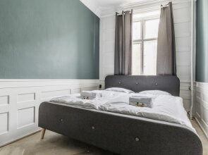 140m2 Apartment with Parliament View