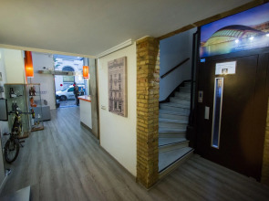 Sweet Hotel Continental