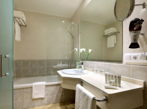 Hotel Exe Isla Cartuja