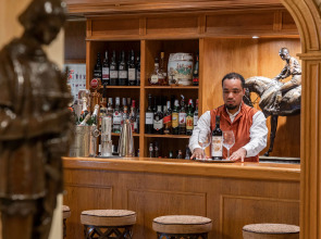 Отель Lisboa Plaza - Avenida, a Lisbon Heritage Collection