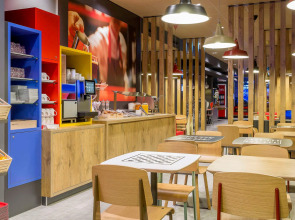 ibis Geneve Centre Lac