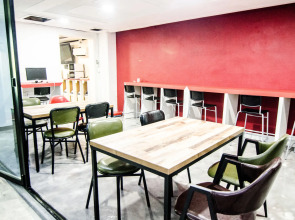 Kimchee Busan Downtown Guesthouse - Hostel