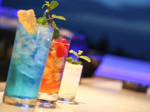 Absolute Twin Sands Resort & Spa