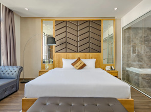 Grand Sunrise Boutique Hotel