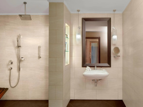 Sheraton Sharjah Beach Resort & Spa