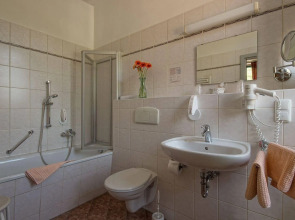 Gasthaus & Hotel Zur Henne