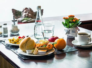 Panorama Am Adenauerplatz Hotel