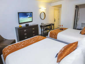 Riviera Hotel South Beach